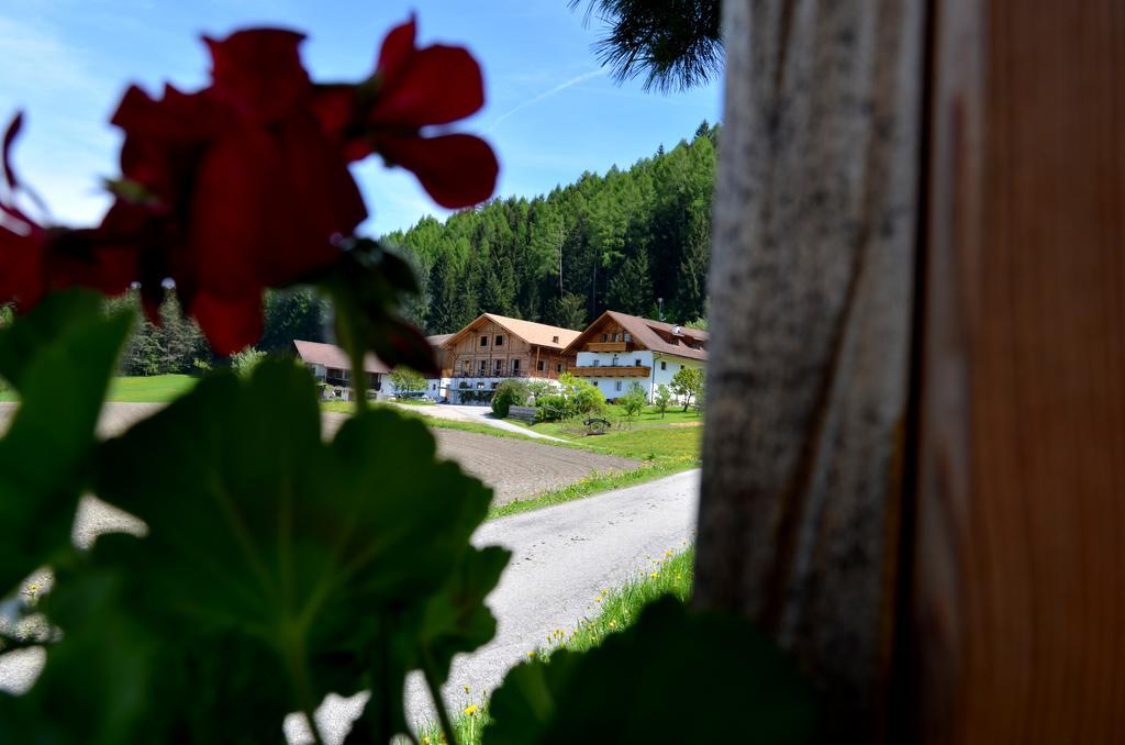Weliserhof Brunico Exterior photo